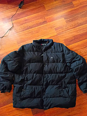 Calvin Klein Black Puffer Jacket XXL