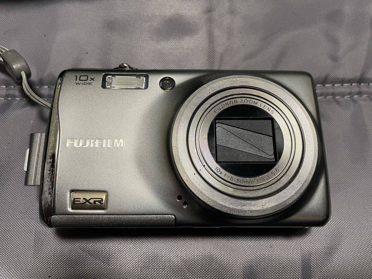 デジタルカメラ FUJIFILM finepix F70EXR Amazon | FUJIFILM デジタルカメラ FinePix(ファインピックス) F70 EXR