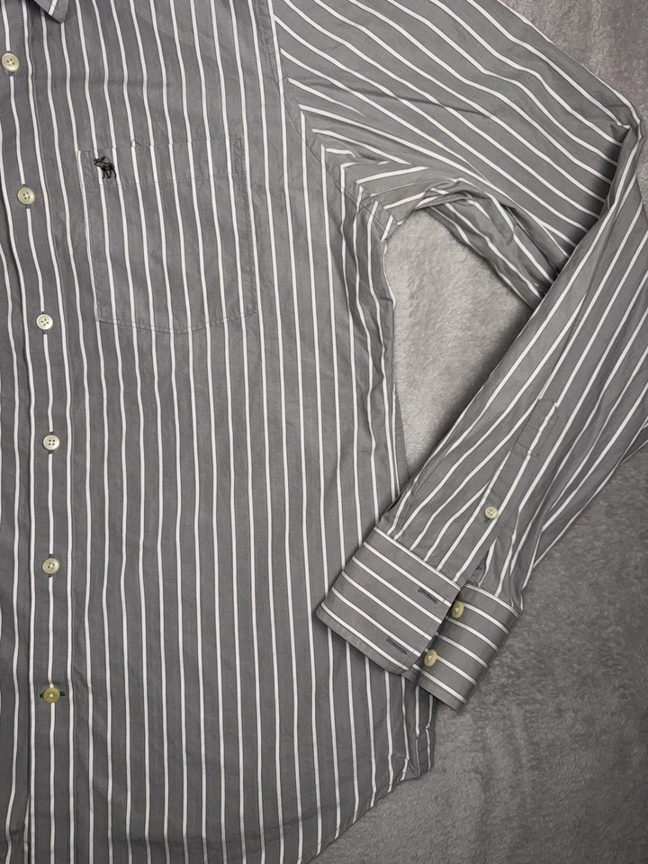 Camisa de manga larga Abercrombie & Fitch para hombre extra grande gris a rayas con botones Foto 3 de 4