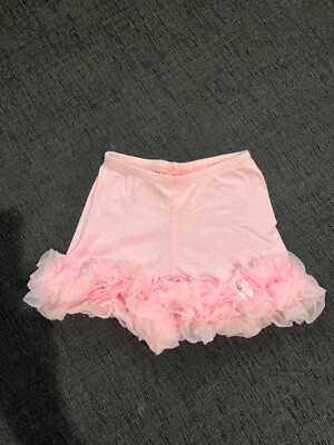 G095 NWOT KAIYA EVE GIRL RUFFLE SHORTS SIZE 2