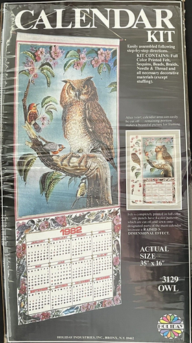Vtg 1982 Felt Wall Calendar Kit Owl Birds Flowers Sequins Beads Uncut Craft - Picture 2 of 4