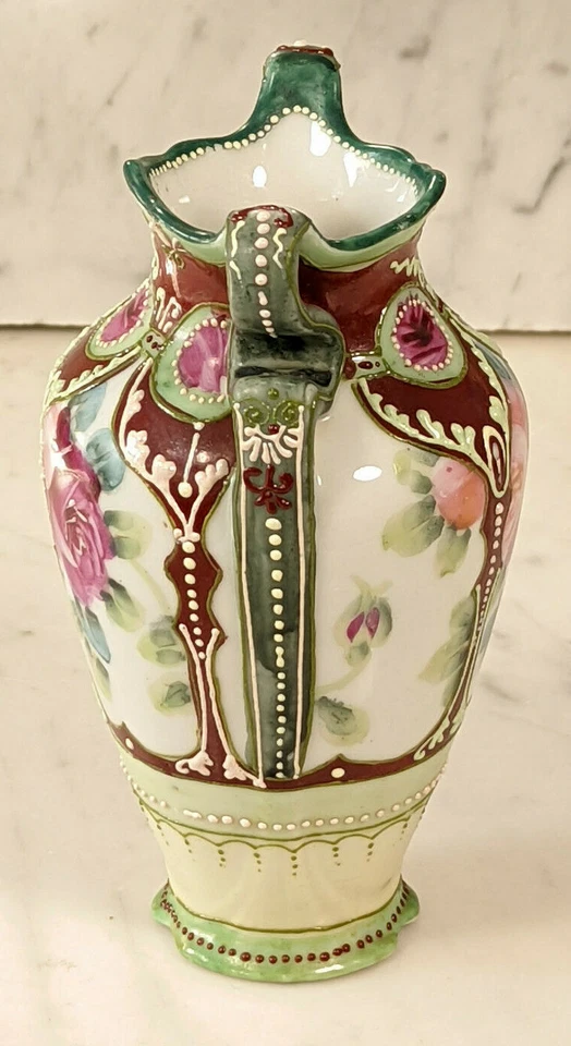 Jarrón Art Nouveau dimensional de porcelana pintada a mano - hermosas rosas - 6-1/4" Foto 4 de 4