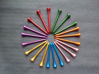 3er Pack Aluminium Golf Tees, farbig oder silber. Kann bei Bedarf Farben mischen.