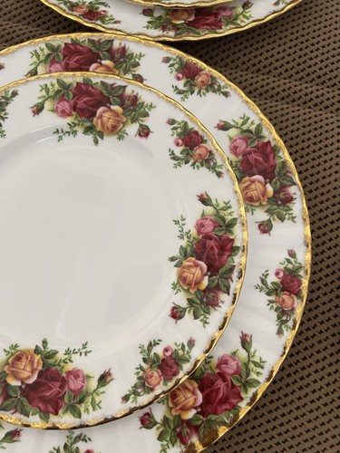 Royal Albert Old Country Roses 5 Piece Setting Set Of 4 - Picture 9 of 14
