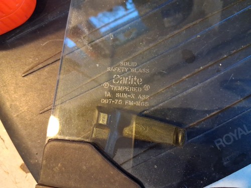 1987-91? Ford F-150 Pickup Truck Passenger R Side Vent Wing Window Sun-X Carlite - Picture 14 of 14