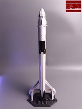 New 1：200 SpaceX Falcon 9 Dragon Rocket Falconheavy W Launcher Tower Resin Model