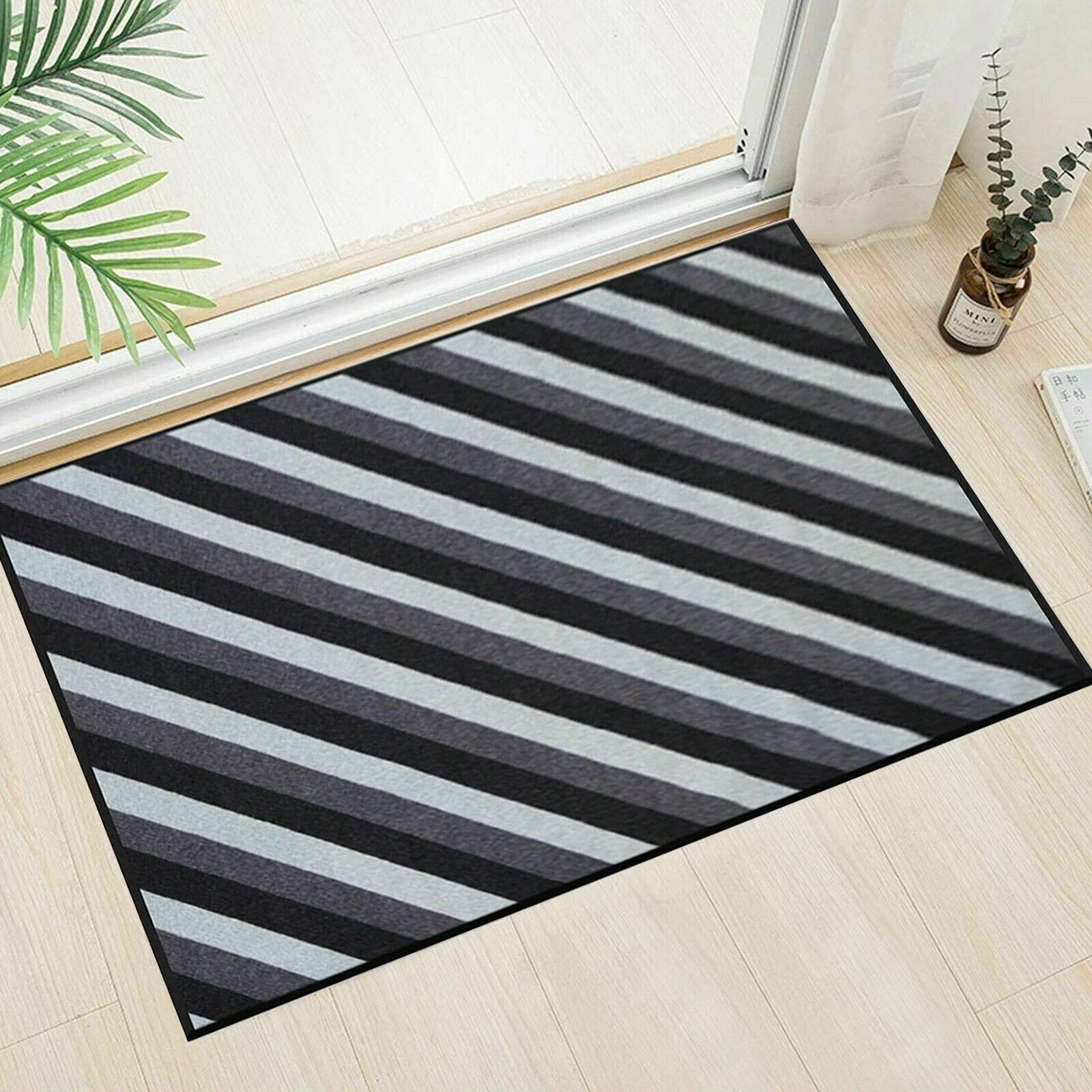 Rug detail 1