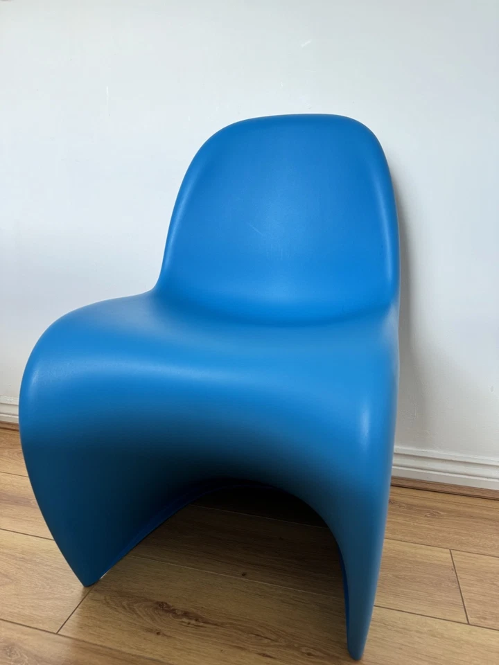 Vitra Panton Chair, photo 4 of 5