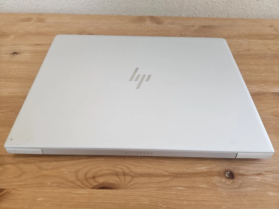 HP EliteBook 830 G6 · i3-8145U · 8GB · 256GB, photo 4 sur 5