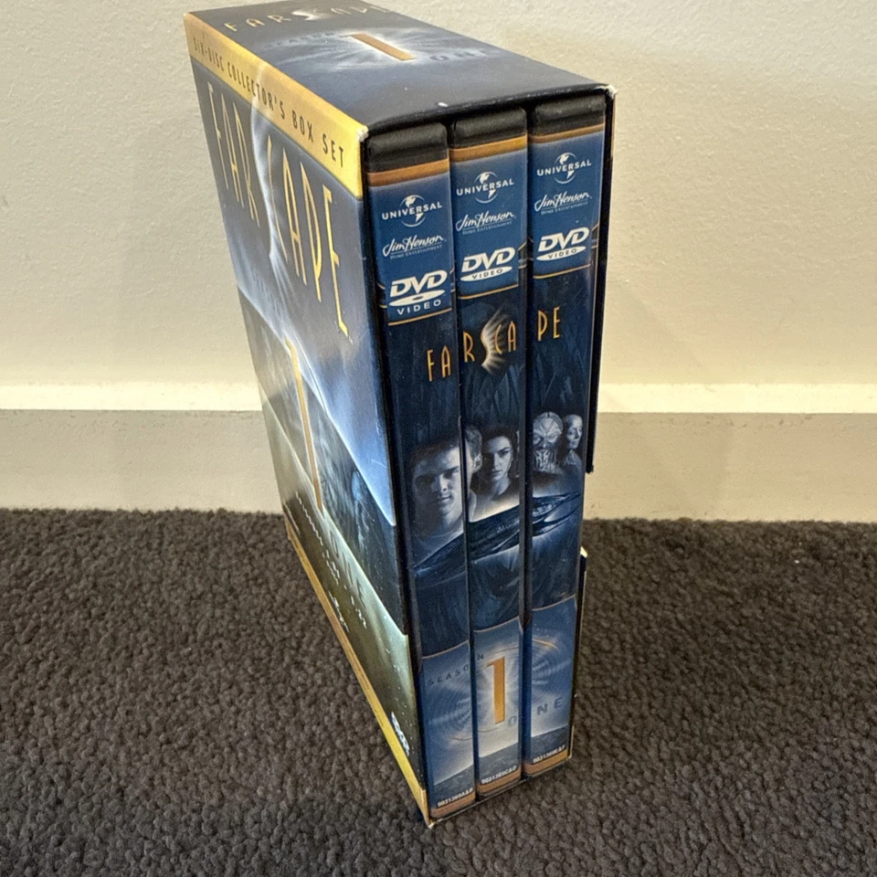 Farscape Complete Series DVD Seasons 1-4 + Peacekeeper War PAL Region 4 - Image 3 of 4