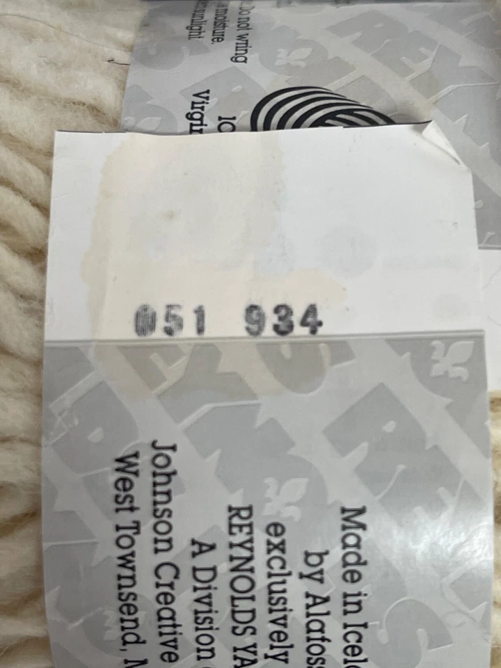 De colección. Lote de 2 Hilos Reynolds Lopi Islandia 100% Lana Virgen 1 Crema/1 Carbón Foto 2 de 4