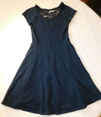 Hollister Women's Junior's XS xsmall Dress Lace Back Navy Blue EUC Pre-owned -- | eBay Hollister Women's Junior's XS xsmall Dress Lace Back Navy Blue EUC Pre-owned -- | eBay