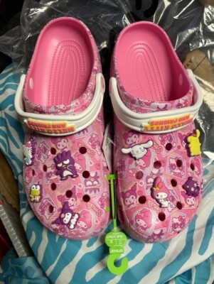 NEW HELLO KITTY CROCS MENS SIZE 11 WOMENS SIZE 13 | eBay