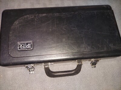 Jupiter JCL-631 Clarinet. Very Good Condition. With case and