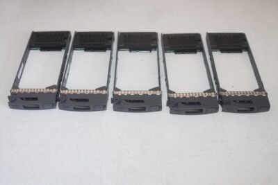 NetApp .. Konvolut 5x RACK / CADDY SAS für 2,5'' HDD Ref: 111-00721