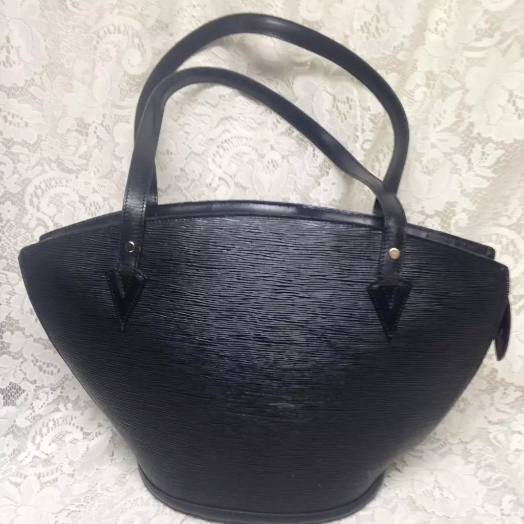 Saint jacques leather handbag Louis Vuitton Black in Leather