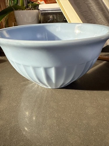 Jeanette Delphite Blue Milk Glass Vintage Mixing Bowl Circa 1930’s 8" EUC Ribbed