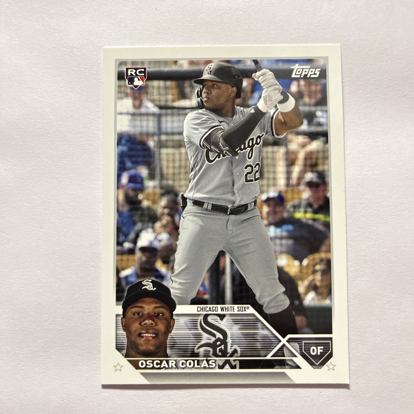 2023 Topps Series 2 Oscar Colas #545 Chicago White Sox Rookie Card