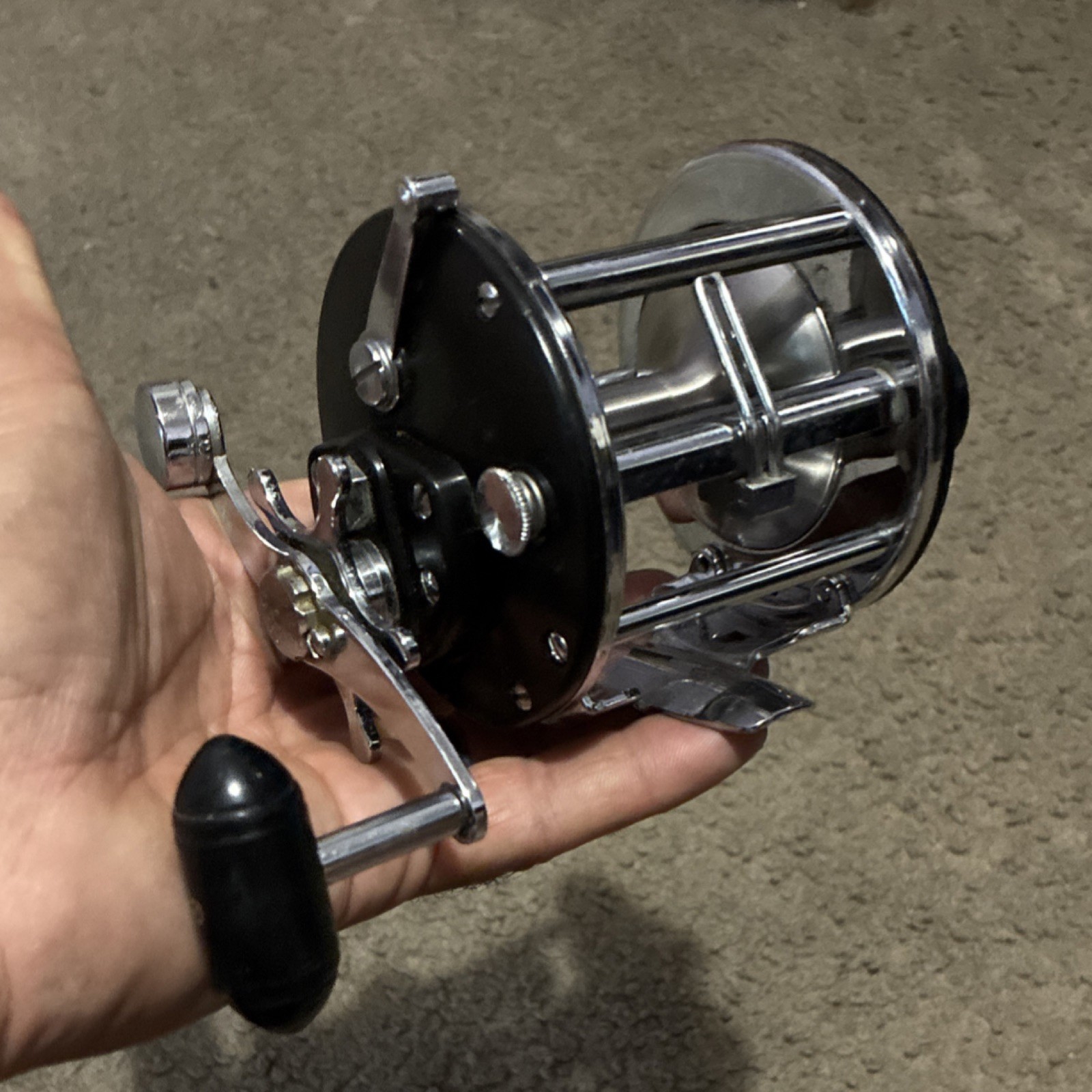 Penn 209 Level Wind Vintage Casting Fishing Reel Classic Sal