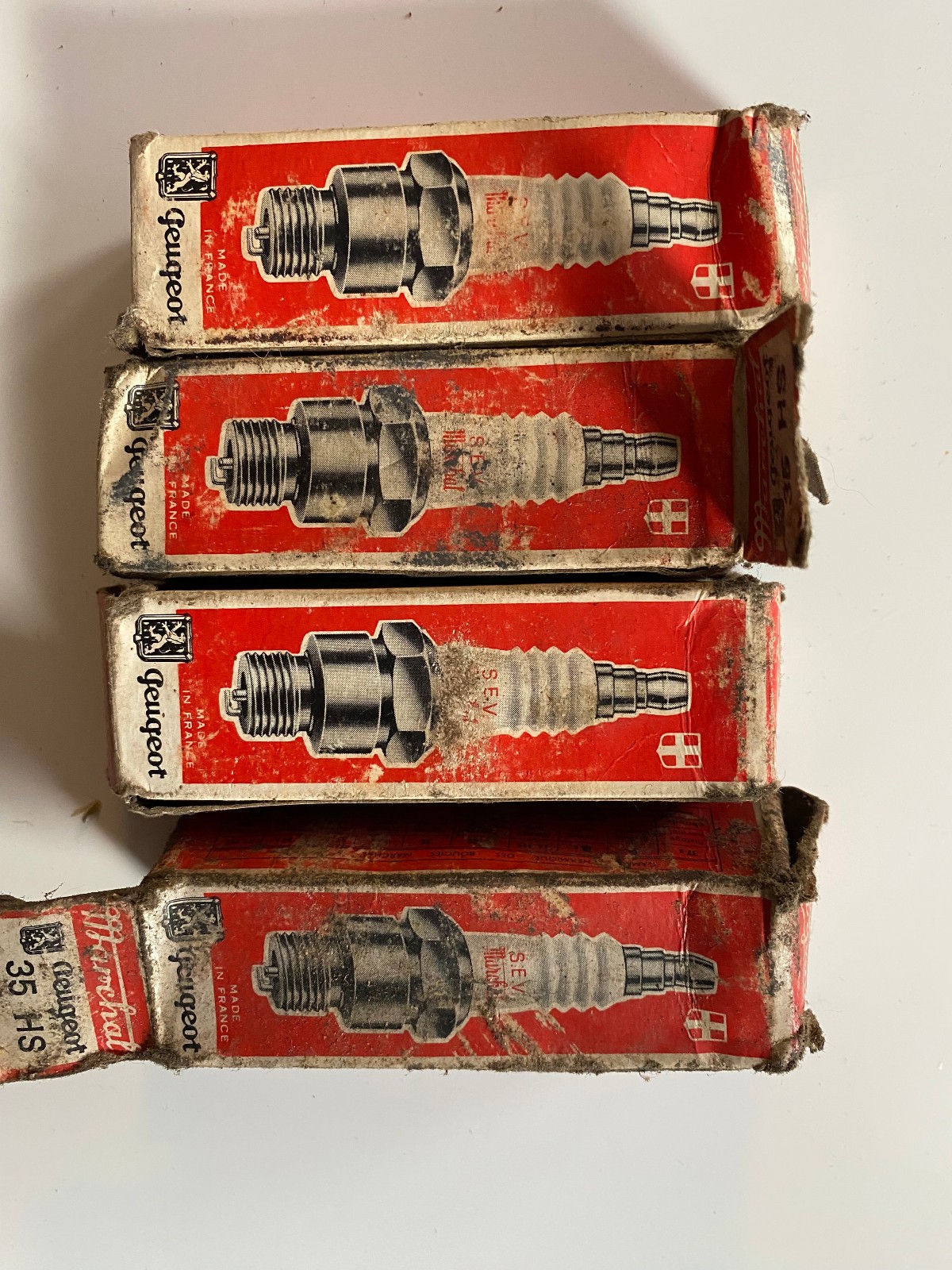 Bougies d'allumage Marchal 35 HS pour entretien de moteur ancien Peugeot 14mm