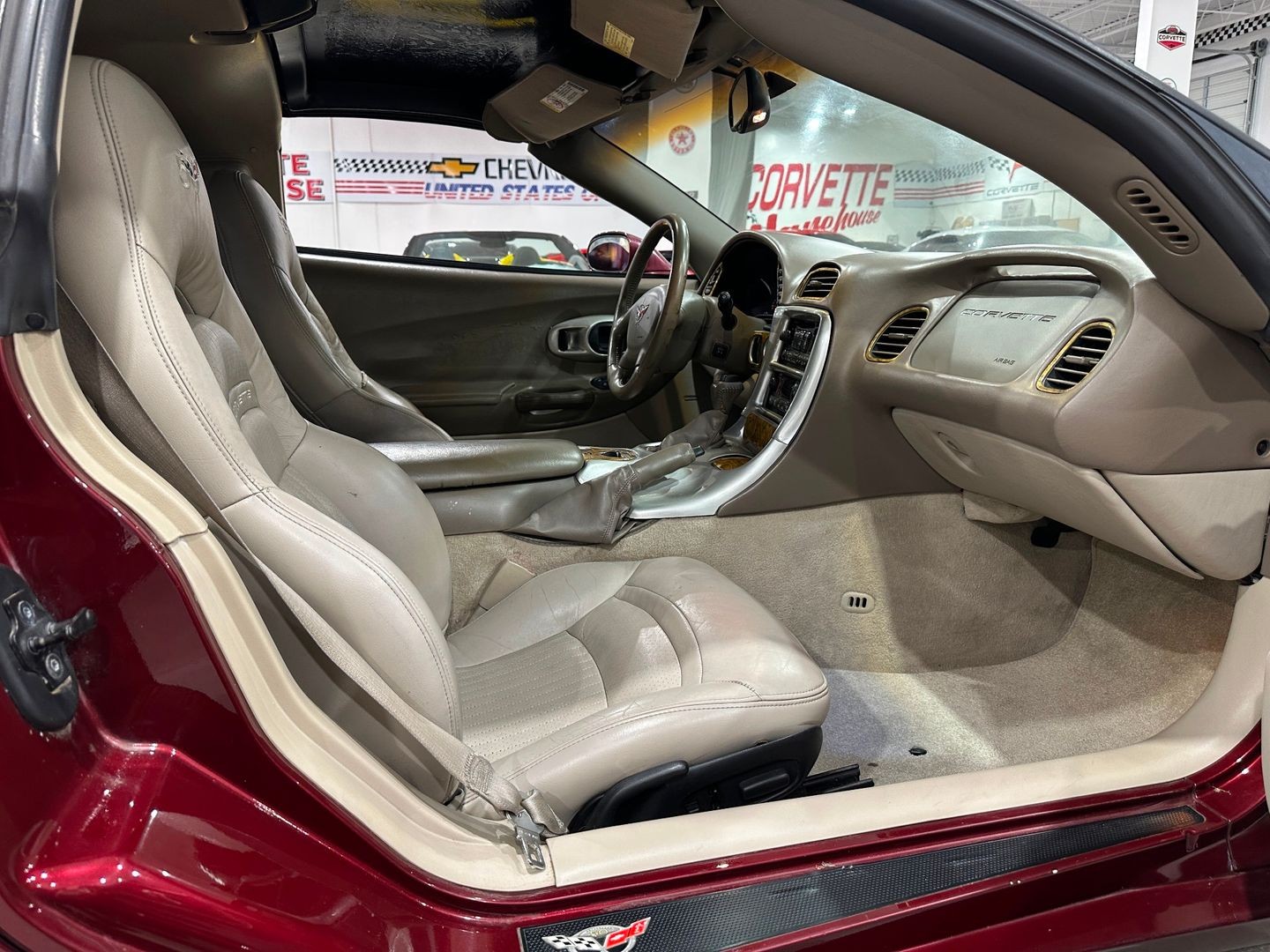 2003 [94U] 50th Anniversary Red Chevrolet Corvette   | C5 Corvette Photo 10