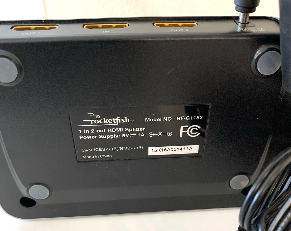 Rocketfish Model RF-G1182 HDMI Splitter 1 HDMI In - 2 HDMI Out - Image 2 of 4