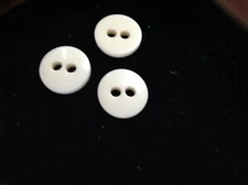 25 NEW 3/4 INCH OFF WHITE LARGE HOLE DOME POLISHED FINISH BUTTON