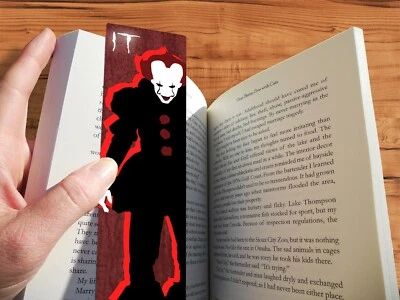 THE GEEK MONKEY IT Pennywise Bookmark Gift Handmade Minimalist Style Original Horror Movie Art