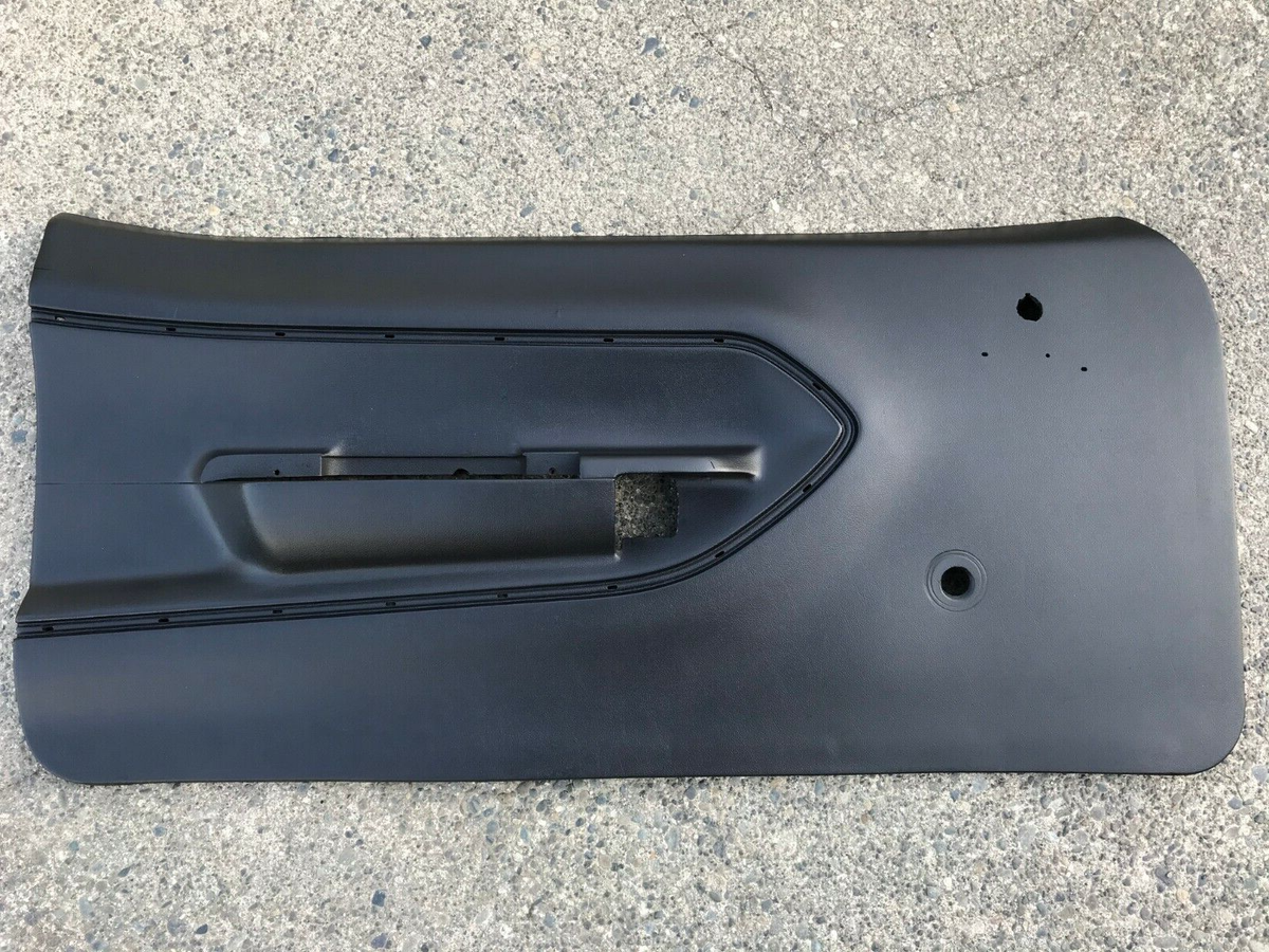 1970-1971 Plymouth Cuda Gran Coupe E Body Driver's OEM Door Panel