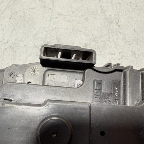 2014-2017 Mercedes-Benz S 550 Fuse Relay Junction Box OEM - Picture 16 of 20