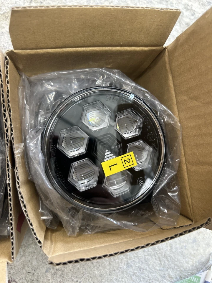 2022 Subaru Outback  WILDERNESS  - Image 3 of 4