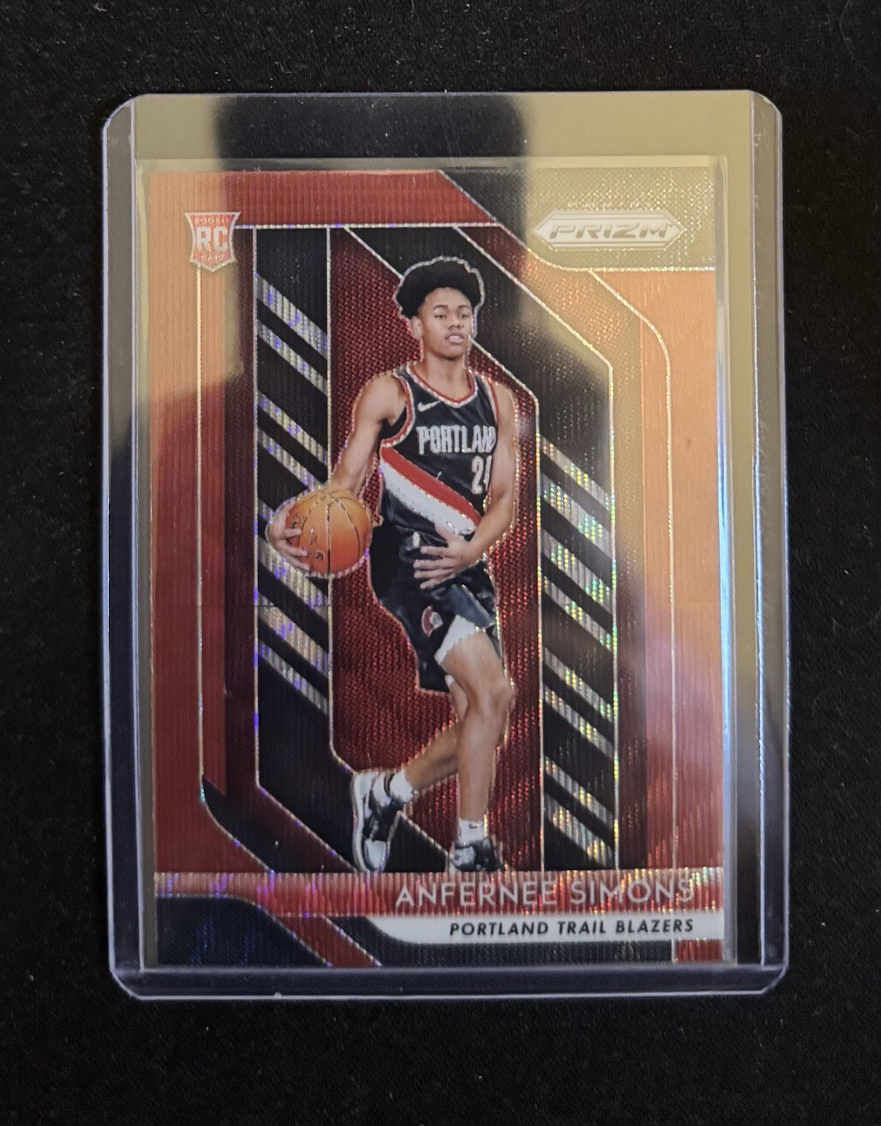 2018-19 Panini Prizm - Anfernee Simons #61 Ruby Wave Prizm (RC)