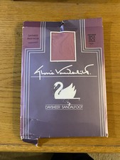 Gloria Vanderbilt Vintage Plus Size Antique Size D Daysheer Pantyhose