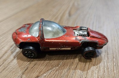 1967 Hot Wheels Redline ''Silhouette'' Red Spectraflame Cream Interior USA Car