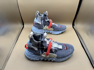 Size 8.5 - Nike Space Hippie 03 Vast Grey Hyper Crimson VNDS 9.4