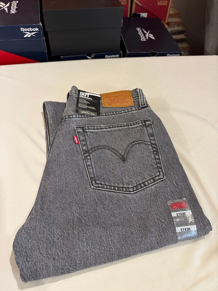 Jean Levi's® 501® Original Femme Gris Délavé – Taille W27 L30 – Neuf avec Étique - Photo 1/4