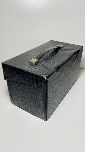 Nintendo NES 12 Games Official Genuine Leather Travel Case Games Storage Box - Picture 13 of 21