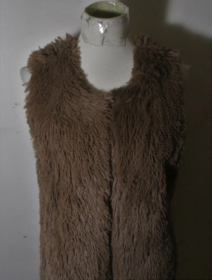 BETSEY JOHNSON Brown Faux Fur Vest Size M - Image 2 of 4