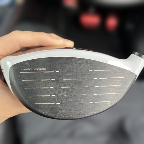 TaylorMade SIM 2 Max 10.5 degree Driver Head only ( RH ) - Picture 5 of 7