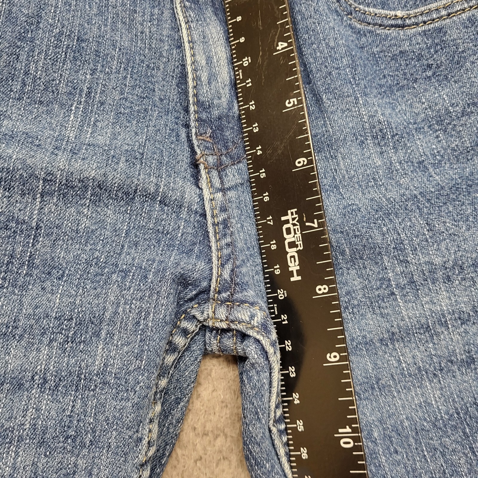 Picture 10 of 24