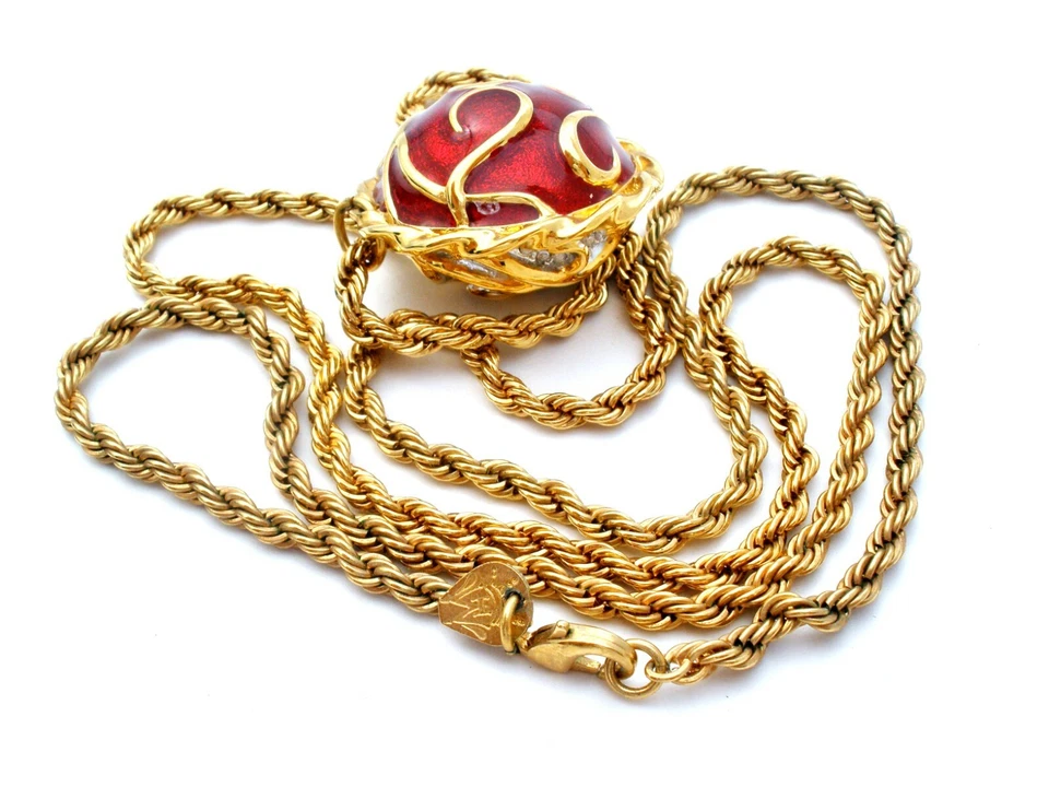 Conjunto Hutton Wilkinson Collar Esmalte Rojo Clip Pendientes Reversibles Cristales Transparentes Foto 3 de 4