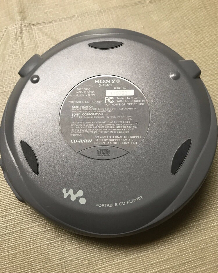 Sony D-FJ401 Portable CD Walkman Player | AM/FM Radio | Silver