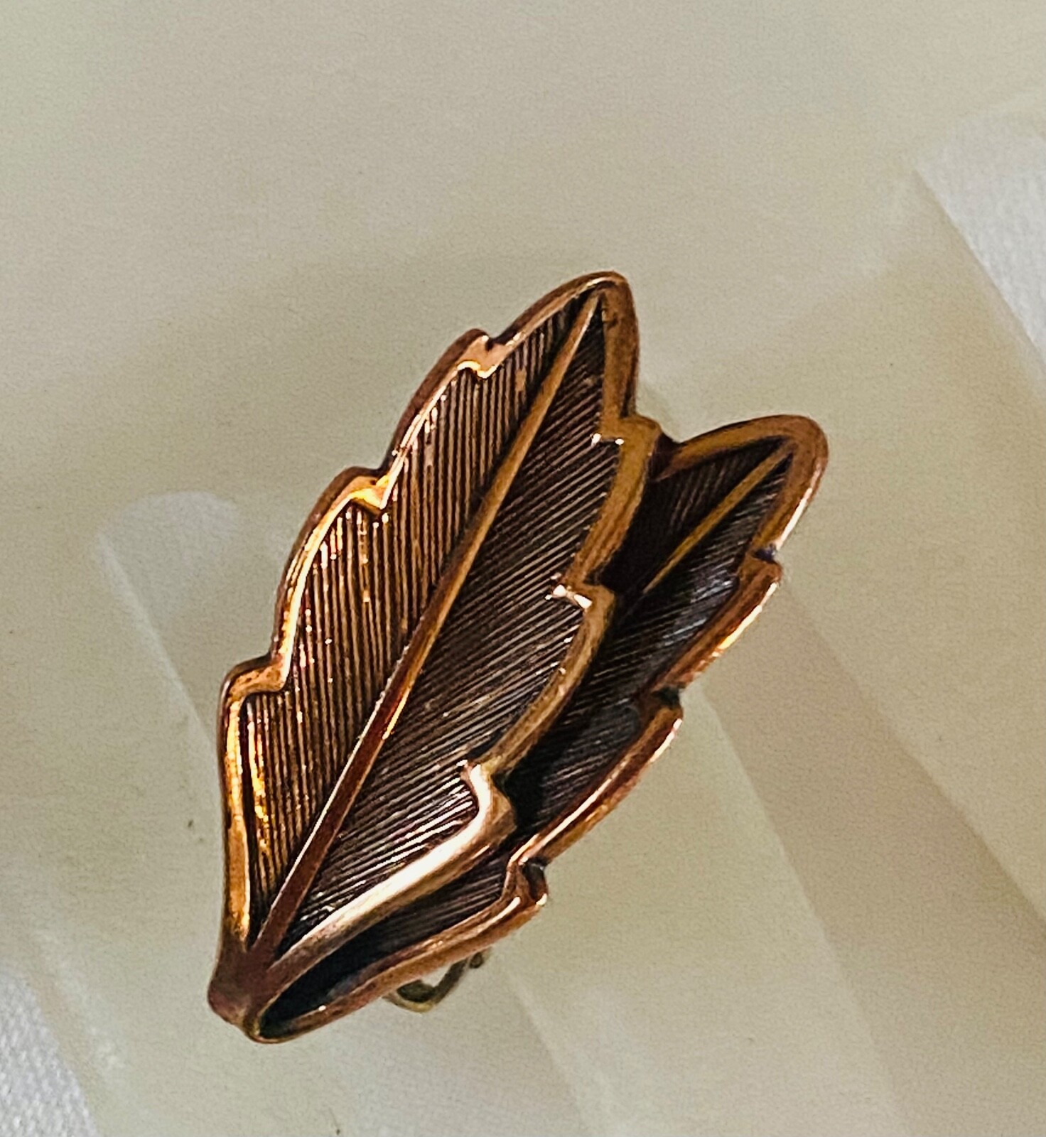 Vintage Retro Solid Copper Leaf Shape Clip On Bac… - image 3