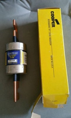 BUSSMANN LPN-RK-225SP - LOW PEAK DUAL ELEMENT (Pack of 1)