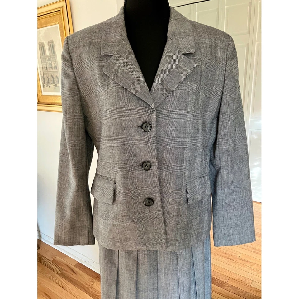 Saville Petites Gray Plaid Blazer Skirt Suit Set Career Professional Office 10P - Image 2 of 4
