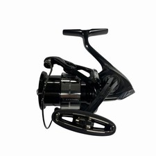 Shimano 23 Vanquish C3000MHG High End Spinning Reel Light Game Fishing Reel