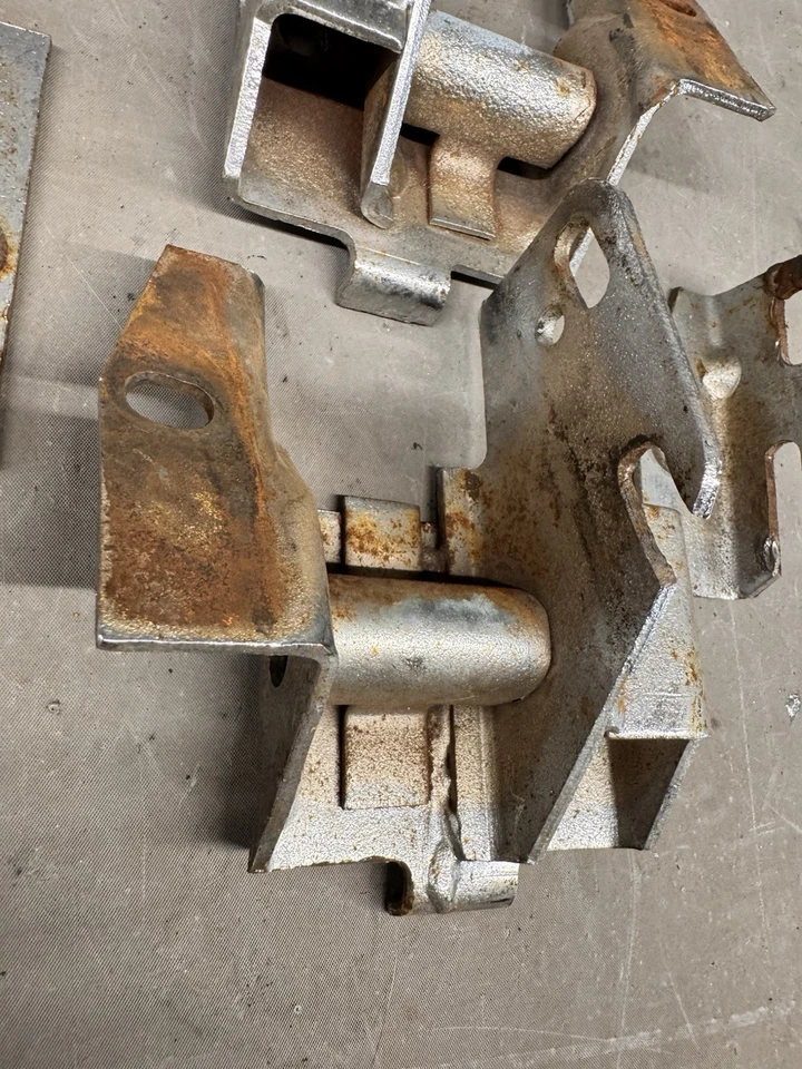 Ford Mustang Mercury Cougar 1967-1970 cuadro motor pedestal soportes motor 302 351 Foto 2 de 4