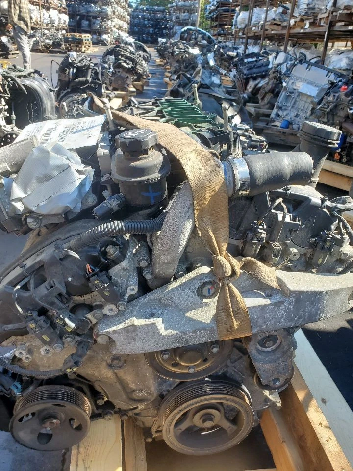Used Engine Complete Assembly fits: 2010 Gmc Terrain 3.0L VIN G 8th digit opt LF - Image 3 of 4