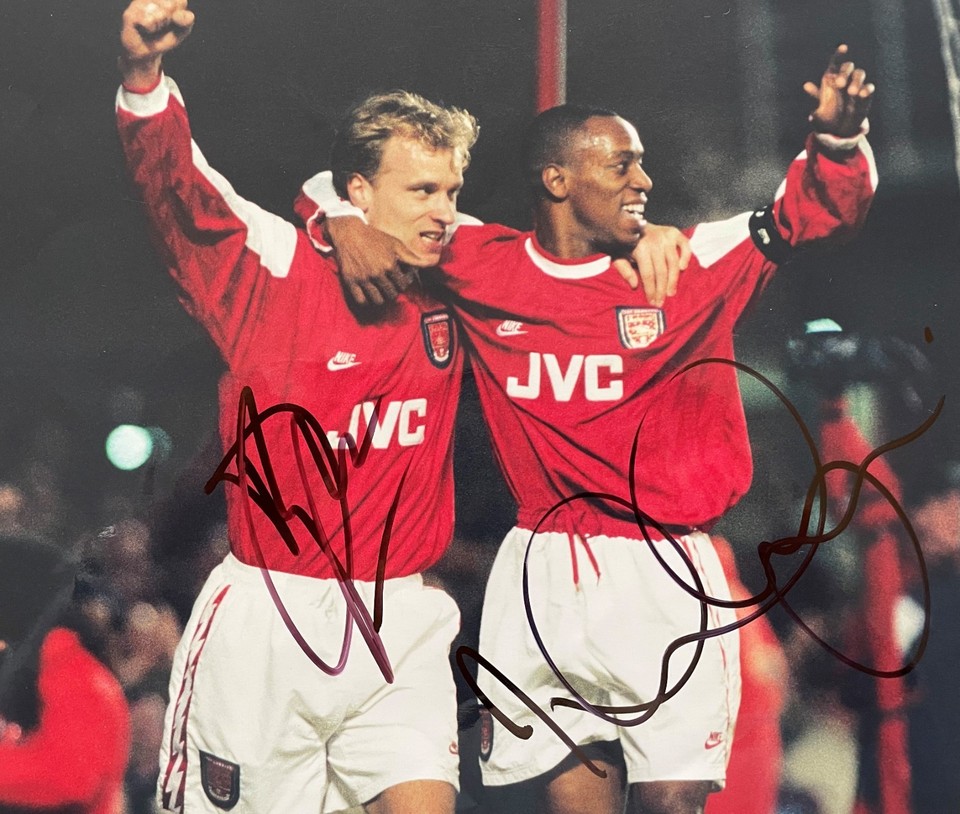 Maillot De Football Dédicacé Et Signé Thierry Henry & Ian Wright - Encadré, Certification Personnelle, Collector