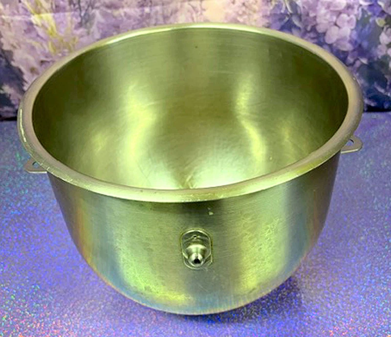 used 5-quart bowl-lift mixing bowl, part number KSMC5QBOWL / 243359